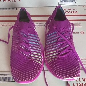 Nike Flyknit Sneakers